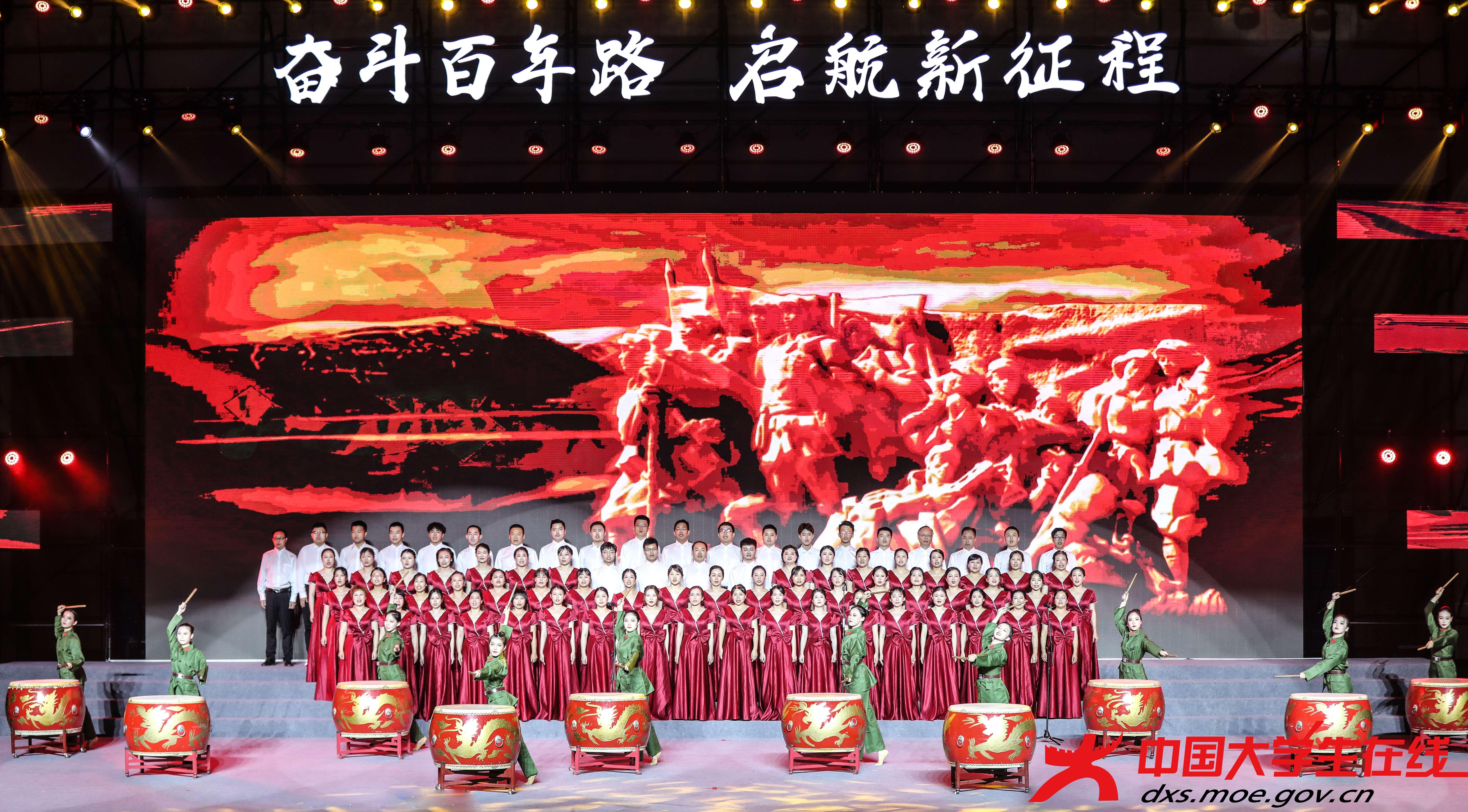 序幕合唱《沒有共產黨就沒有新中國》.jpg